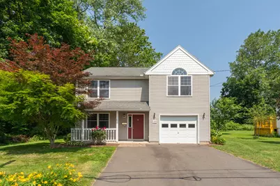 46 Pleasant Avenue, Berlin, CT 06037 - Photo 1