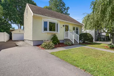 385 Burnsford Avenue, Bridgeport, CT 06606 - Photo 1