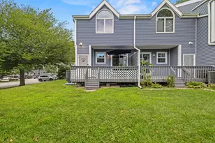 1691 Norwich-New London Turnpike, Montville, CT 06382 - Photo 1