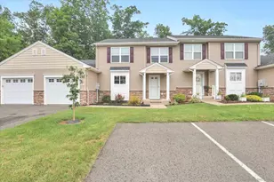 26 Woodridge Dr, Windsor Locks, CT 06096 - Photo 1