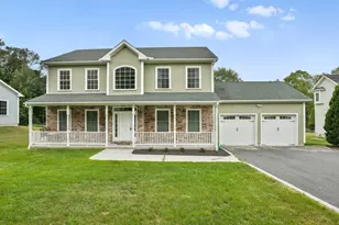 36 Vail Rd, Bethel, CT 06801 - Photo 1