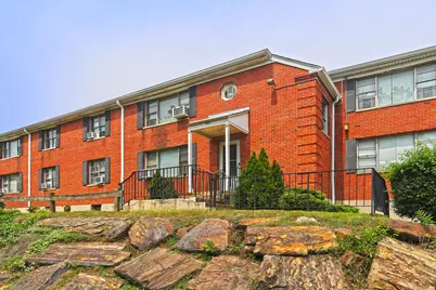 460 Lexington Avenue #APT 201, Bridgeport, CT 06604 - Photo 1