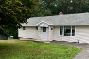 59 Chestnut Dr, Derby, CT 06418 - Photo 1