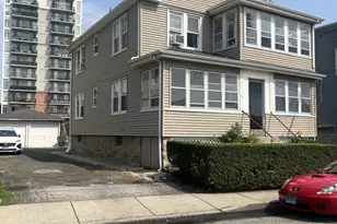 48 Manor St, Stamford, CT 06902 - Photo 1