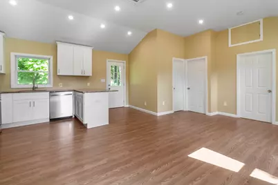 10 Deerfield Road, New Fairfield, CT 06812 - Photo 6