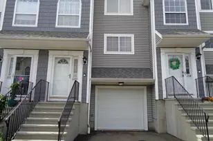 560 Silver Sands Rd, East Haven, CT 06512 - Photo 1