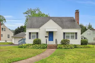 4 Flint Dr, Manchester, CT 06040 - Photo 1