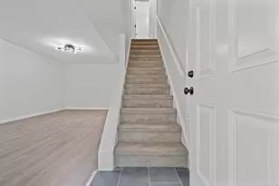14 Cedar Ct, East Haven, CT 06513 - Photo 1
