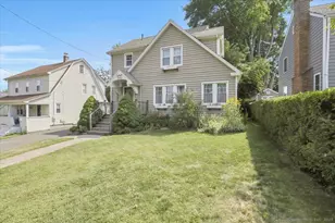 95 Brookfield St, Manchester, CT 06040 - Photo 1