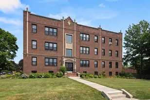 684 Farmington Ave, West Hartford, CT 06119 - Photo 1