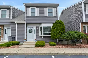 41 Dawn St, Fairfield, CT 06824 - Photo 1