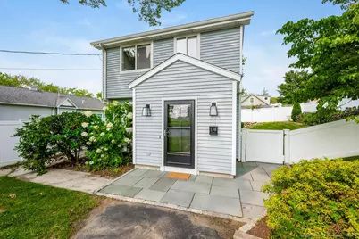 130 Massachusetts Avenue, Fairfield, CT 06824 - Photo 1