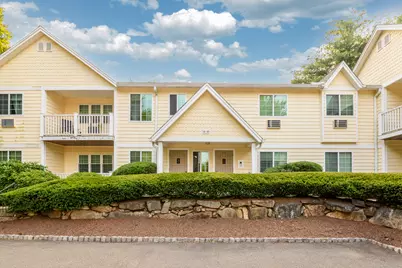 2955 Madison Avenue #APT 47, Bridgeport, CT 06606 - Photo 1