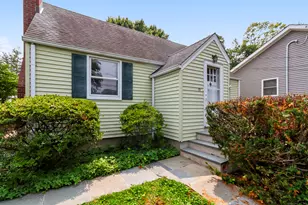 25 Ponus Ave, Norwalk, CT 06850 - Photo 1