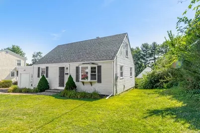 438 High Street, Fairfield, CT 06824 - Photo 1