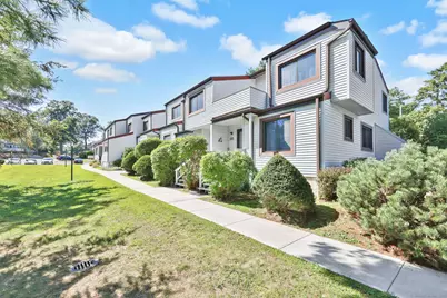 231 Cottonwood Road #231, Newington, CT 06111 - Photo 1
