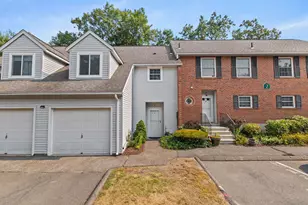 190 Tomlinson Ave, Plainville, CT 06062 - Photo 1