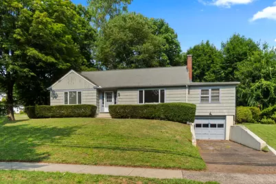 131 South Elm Street, Wallingford, CT 06492 - Photo 1