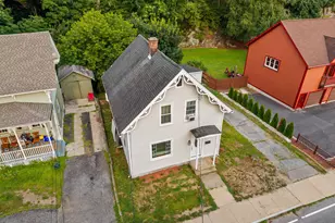 176 Laurel Hill Ave, Norwich, CT 06360 - Photo 1