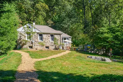 8 Satterlee Road, New Fairfield, CT 06812 - Photo 1