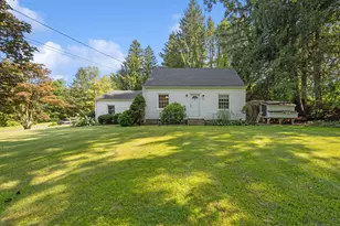 93 Fenn Rd, Middlebury, CT 06762 - Photo 1