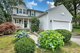 68 Benjamin Rd, East Haven, CT 06513 - Photo 1