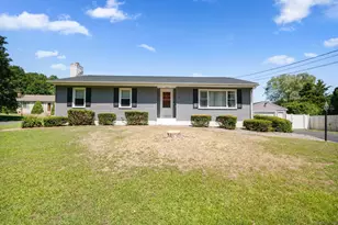 53 Soljer Dr, Waterford, CT 06385 - Photo 1