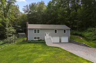 23 Farnsworth Dr, New Hartford, CT 06057 - Photo 1
