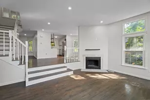 918 Quinnipiac Ave, New Haven, CT 06513 - Photo 1