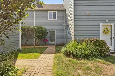 2 Farmington Meadow Drive #2, Farmington, CT 06032 - Photo 1