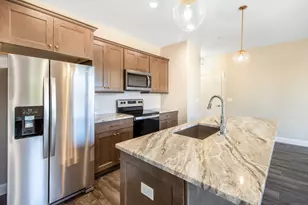 502 Edgewater Cir, East Hampton, CT 06424 - Photo 1