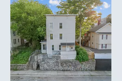 324 Congress Avenue, Waterbury, CT 06708 - Photo 1