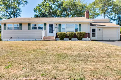 162 Red Bush Lane, Milford, CT 06461 - Photo 1