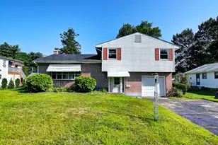 6 W Maxwell Dr, West Hartford, CT 06107 - Photo 1