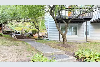 20 East Pembroke Road #70, Danbury, CT 06811 - Photo 1