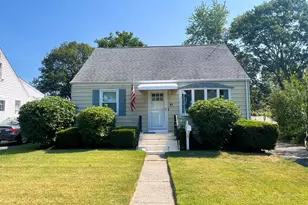 91 Bertrose Ave, Milford, CT 06460 - Photo 1