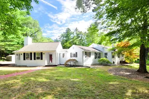 11 Oakhurst Rd, Simsbury, CT 06070 - Photo 1