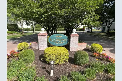 2705 Eaton Court #2705, Danbury, CT 06811 - Photo 1