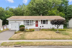 19 Hemingway St, Plainville, CT 06062 - Photo 1