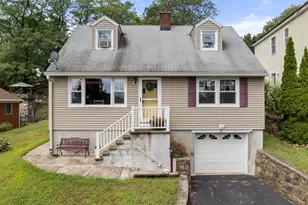 16 Exchange Pl, Fairfield, CT 06825 - Photo 1