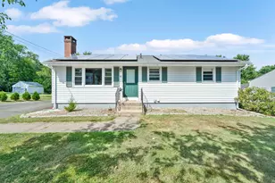 82 Basswood Dr, Middletown, CT 06457 - Photo 1