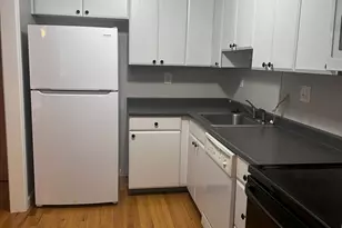 100 Oxbow Dr, Glastonbury, CT 06033 - Photo 1