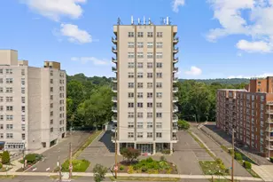 2370 North Ave, Bridgeport, CT 06604 - Photo 1