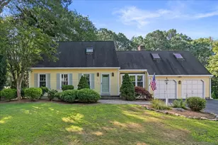 5 W Woods Dr, Clinton, CT 06413 - Photo 1