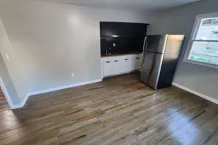 1610 Iranistan Ave, Bridgeport, CT 06604 - Photo 1