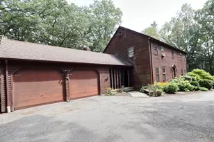 9 Country Squire Ln, Newtown, CT 06482 - Photo 1