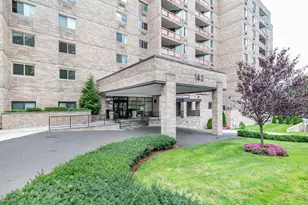 143 Hoyt St, Stamford, CT 06905 - Photo 1