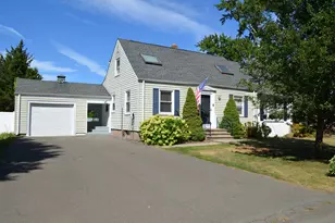 35 Belvedere Rd, North Haven, CT 06473 - Photo 1