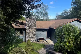 4 Mary Bee Ln, Sherman, CT 06784 - Photo 1