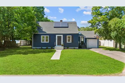 16 Samoset Avenue, North Haven, CT 06473 - Photo 1